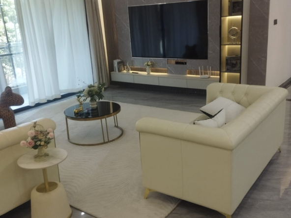 Diamond Ivy Residence