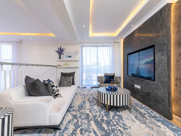 4 Bedroom Villa for Sale in 143 Brookview Membley