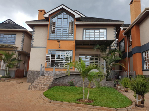 Rent Modern 4 Bedroom En Suite Townhouse in Tilisi
