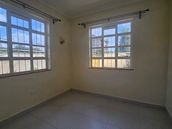 Rent Luxurious 3-Bedroom En-Suite House for Rent in Ruaka