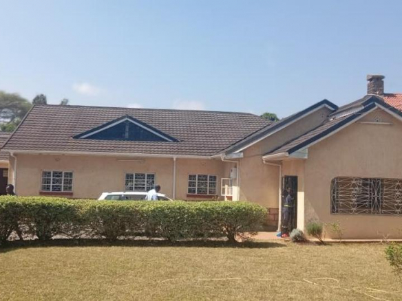 RENT Elegant 5 Bedroom En Suite Bungalow in Mountain View Estate
