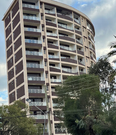 3 Bedroom En Suite Apartment +DSQ