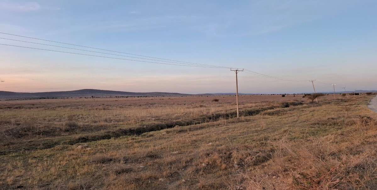 7.8 acres land for sale in Konza City with electricity and internet grid connection, ready for development.