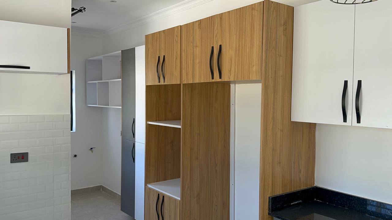 House for Sale in Matasia