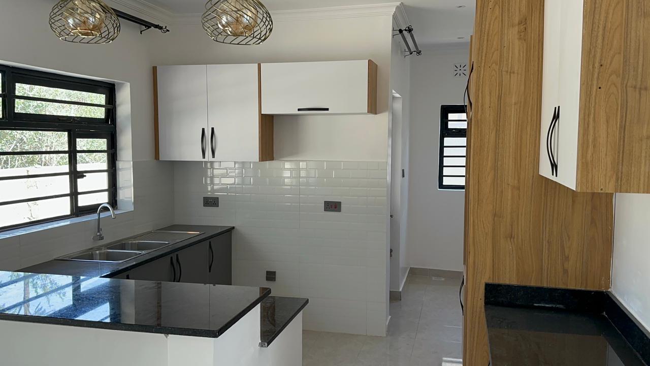 House for Sale in Matasia