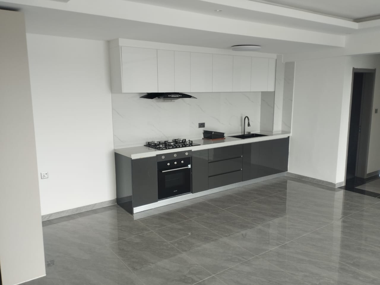 3 Bedroom Apartment for Rent