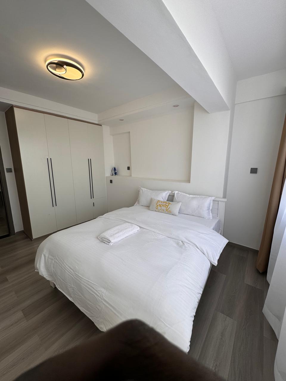 Furnished Rental Apatment at City Oasis