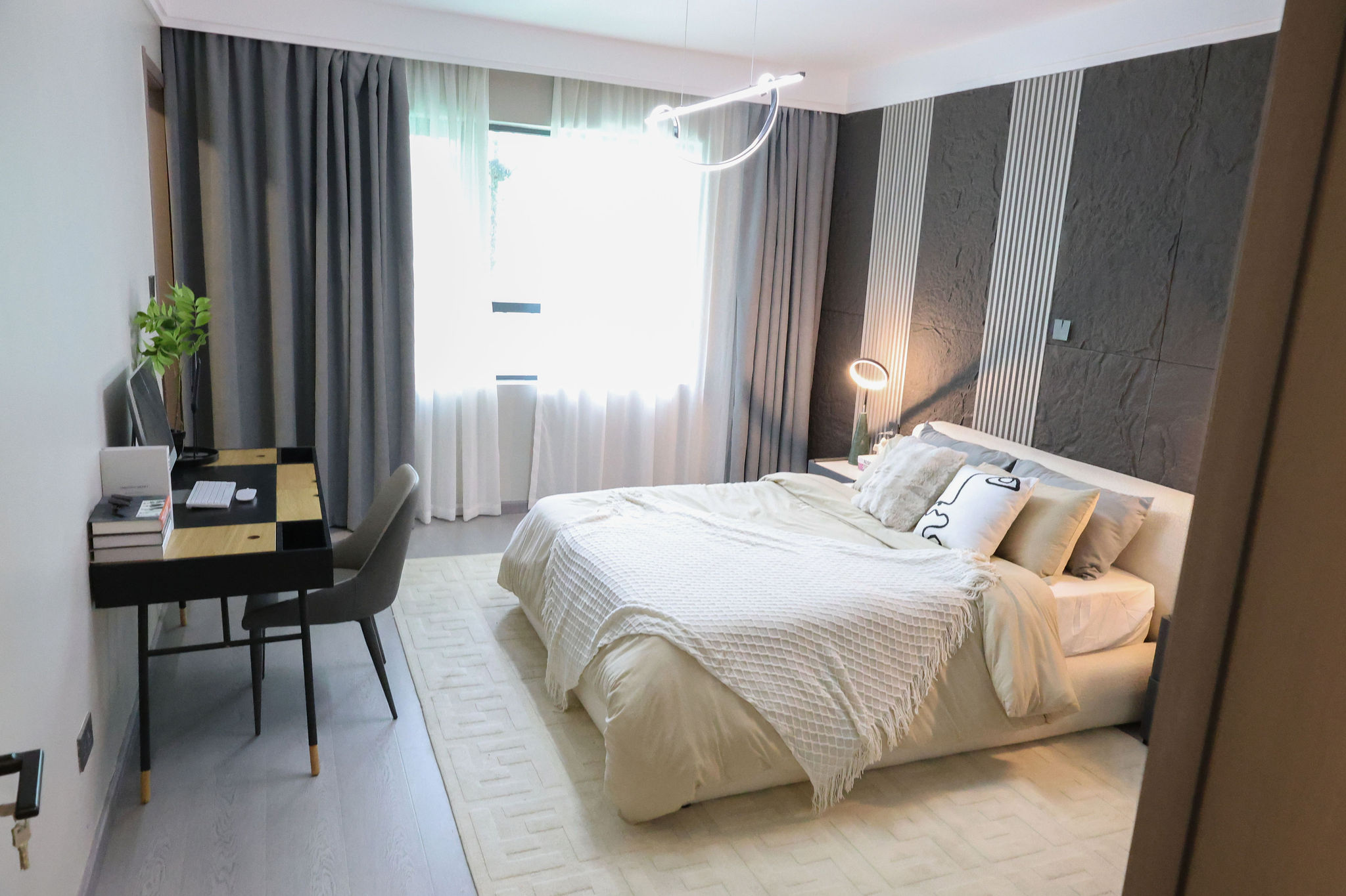 Modern bedroom at Venus Oak Residency 4 bedroom apartments for sale in Kileleshwa Nairobi
