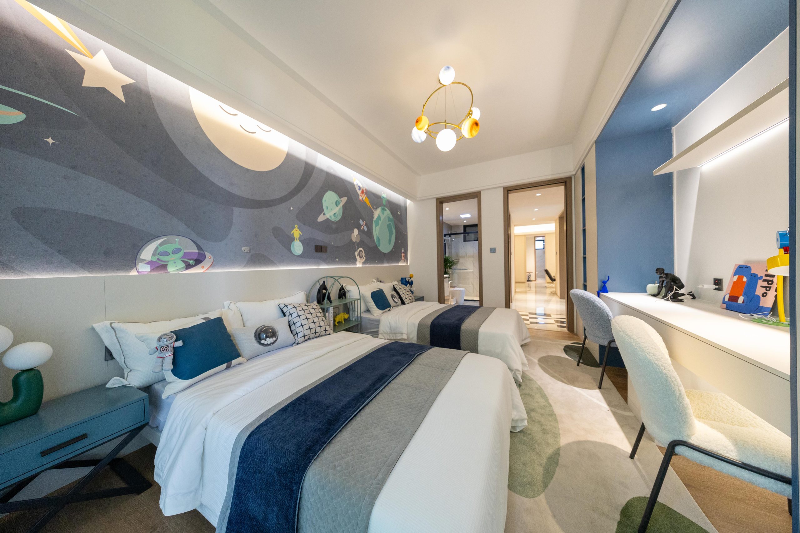 Children’s twin bedroom with study desks at Himalaya Horizon apartments Westlands