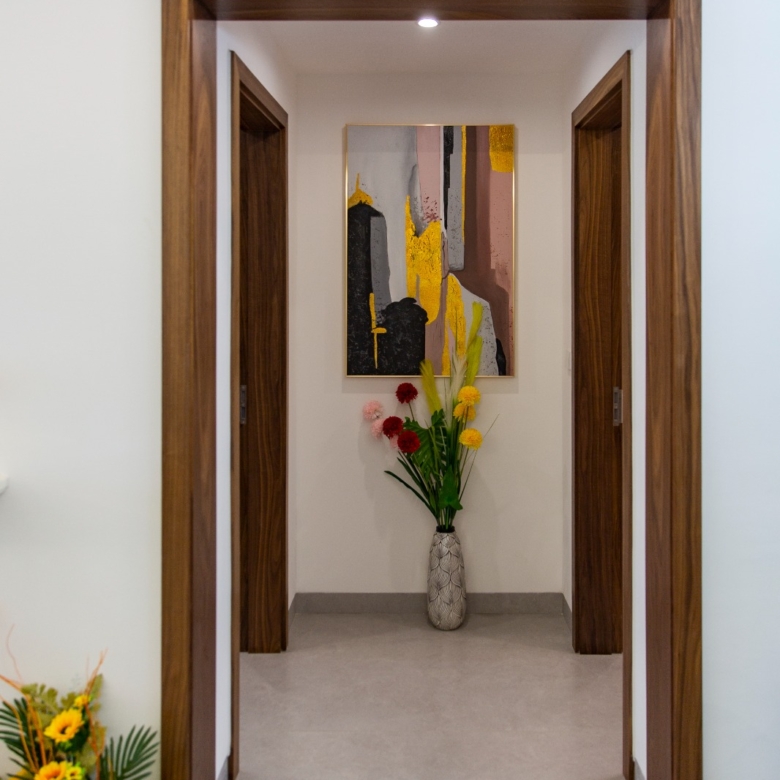 Decorative interior hallway at Sunset Park Apartments