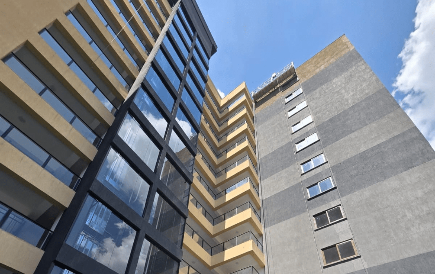 2 bedroom Lantana Road apartment