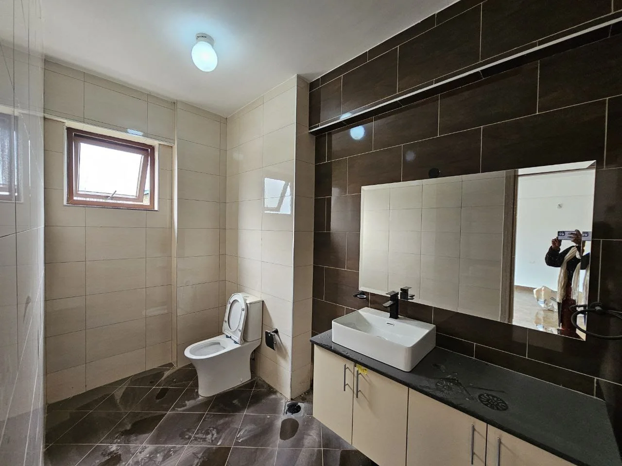 2 bedroom apartment for rent in Westlands