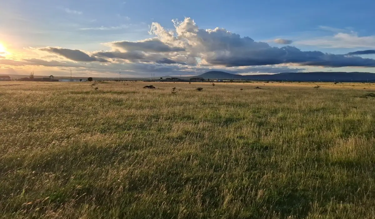 Scenic 7.8 acres land for sale in Konza City Scenic 7.8 acres land for sale in Konza City off Katumani Road with beautiful open views and ready title deed