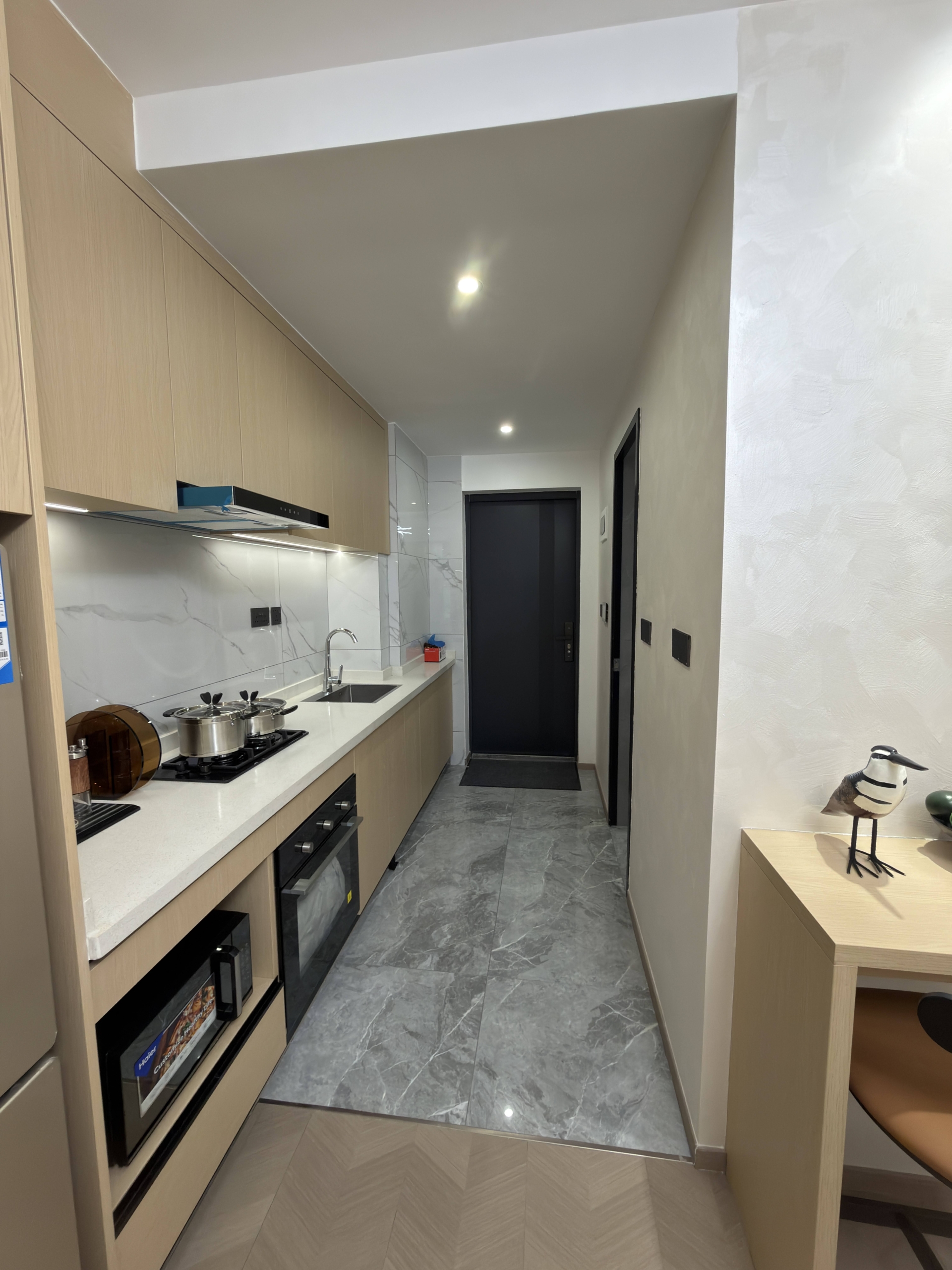 Modern fitted kitchen layout in a 1 bedroom Westlands apartment