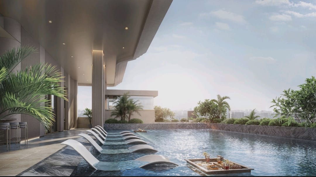 Swimming pool at Hephé Palace apartments in Westlands Nairobi